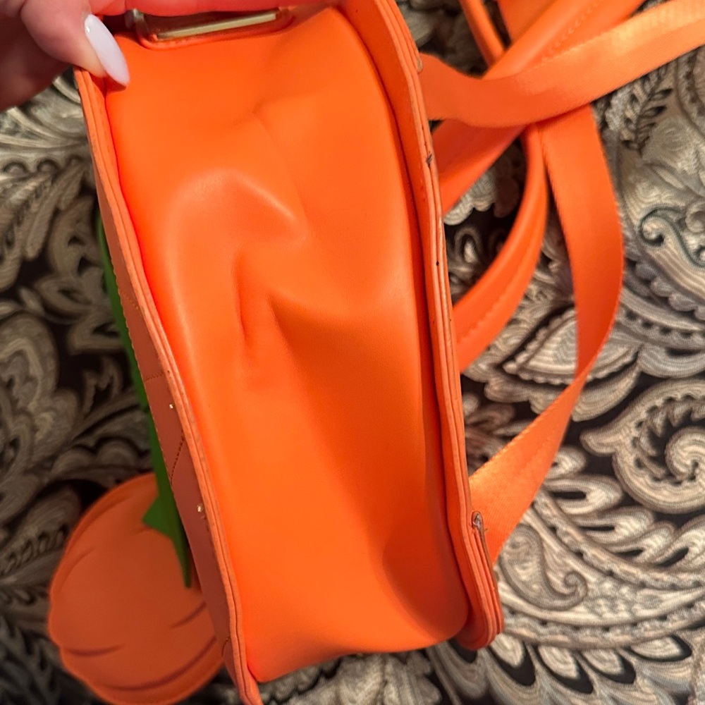 Loungefly Orange Pumpkin Minnie Backpack with Green Bow - Picture 2 of 5
